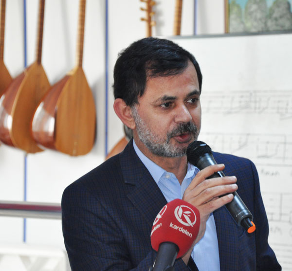 ahmet-agirman-tek